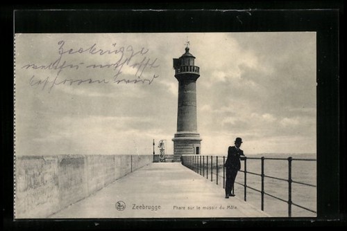 Zeebrugge vuurtoren op het - op,
